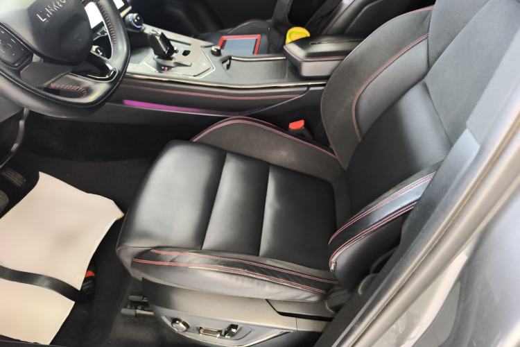 Used Lynk & Co 05 2020 2.0TD Four-Wheel Drive HypeHalo
