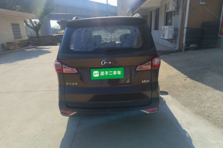 Used  M70 2017 1.5L manual first-class cabin
