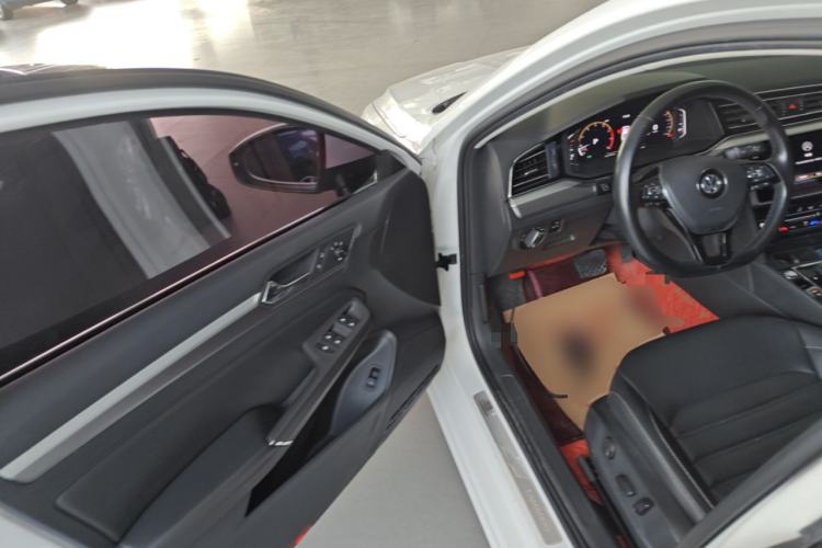 Used Volkswagen Lamando 2021 280TSI DSG Comfort Edition
