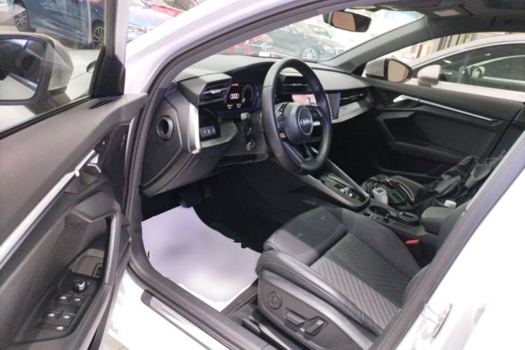 Used Audi A3 2021 A3L Limousine 35 TFSI Fashionable and Elegant Model
