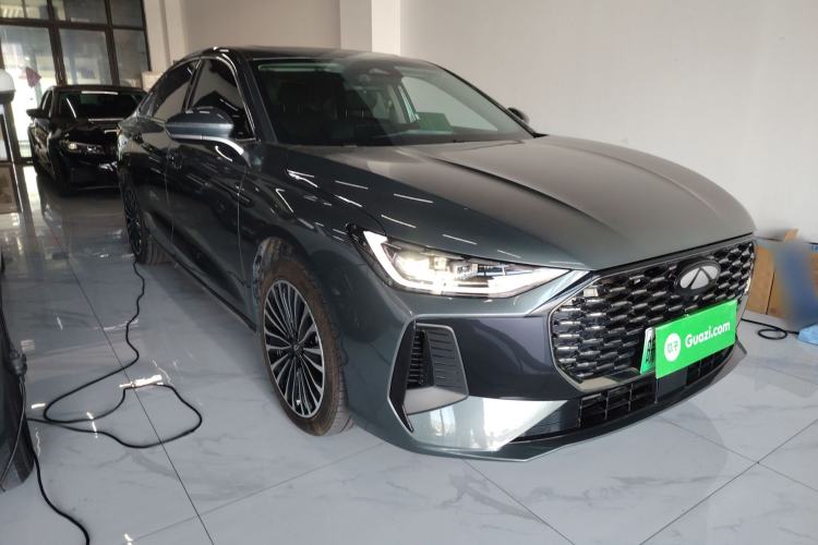 Used Chery Fengyun A8L 2025 1.5 TGDI 145 km Luxury Version
