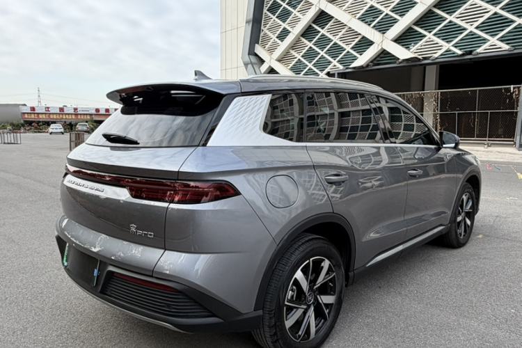 Used BYD Song Pro New Energy 2023 Champion Edition DM-i 71KM Navigation Model
