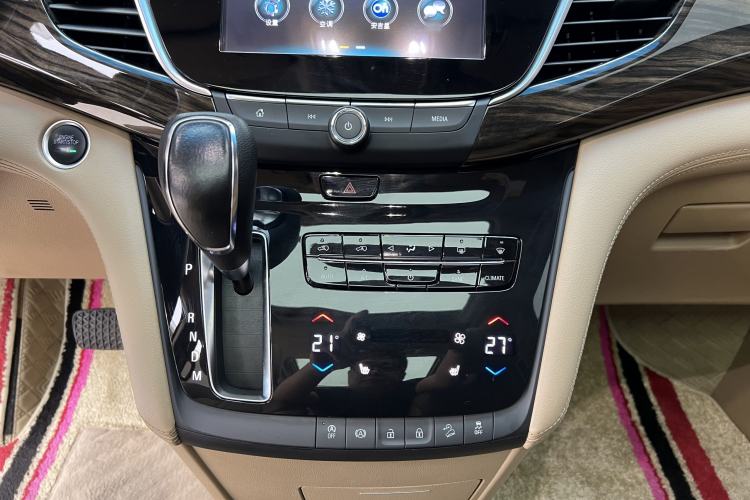 Used Buick GL8 2018 ES 28T Luxury Model China VI Standard
