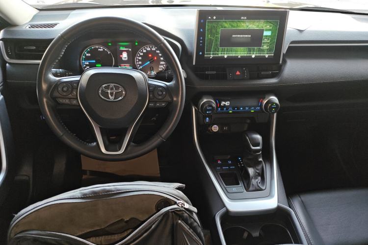 Used Toyota Wildlander 2022 Dual-Engine 2.5L E-CVT Two-Wheel Drive Luxury PLUS Edition
