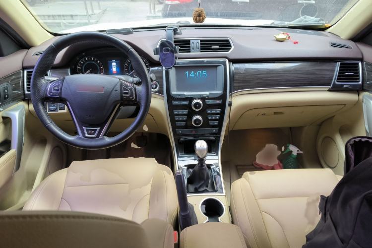 Used Haval H2 2014 1.5T Manual Two-Wheel Drive Elite Edition