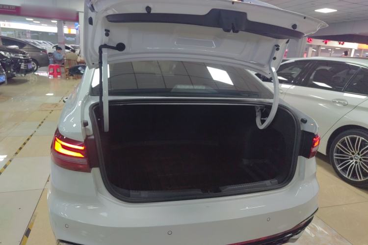 Used Volkswagen Lavida 2023 300TSI DSG Starry Sky Leading Edition
