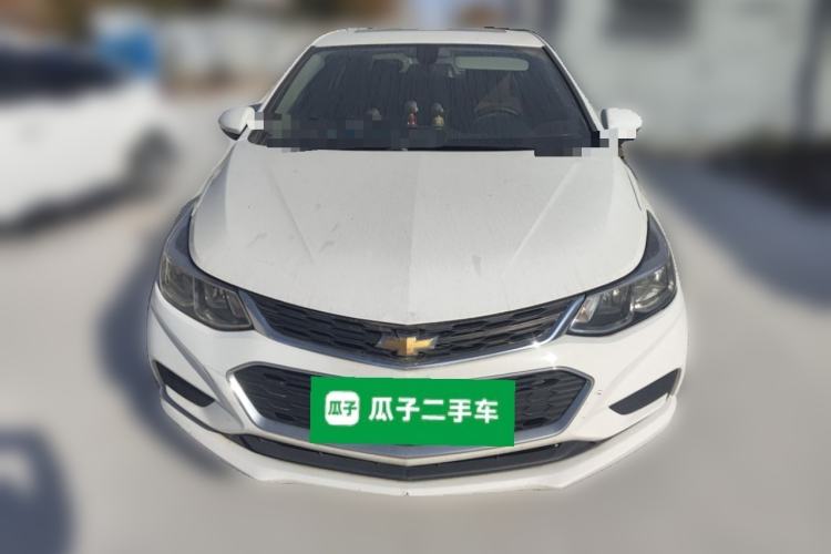 Used Chevrolet Cruze 2017 1.5L Automatic Pioneer Sunroof Edition
