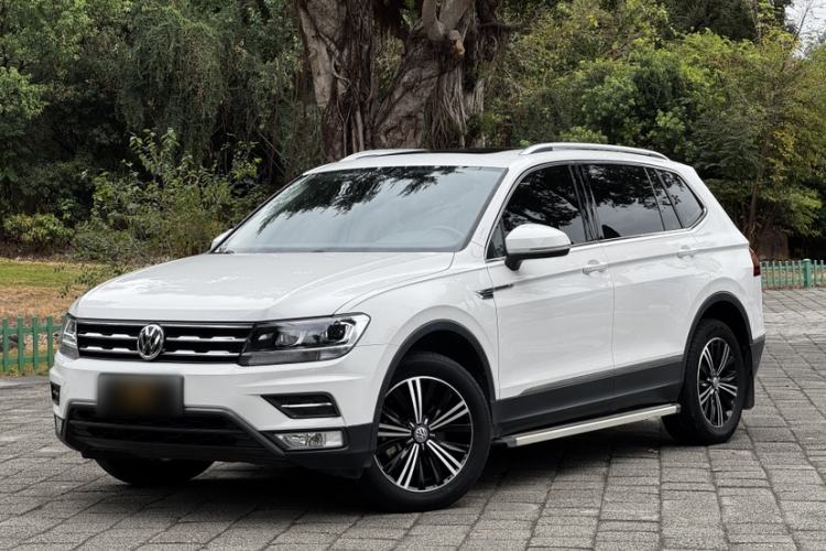Used Volkswagen Tiguan L 2019 Updated Version 330TSI Automatic Two-Wheel Drive Panoramic Comfort Edition China VI Standard