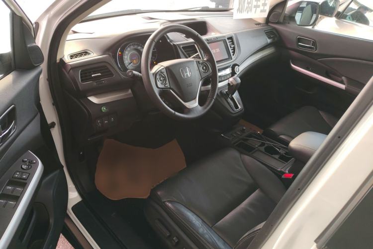 Used Honda CR-V 2015 2.4L two-wheel drive luxury version
