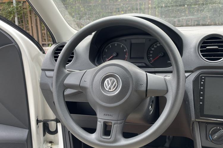 Used Volkswagen Jetta 2015 Value Edition 1.6L Manual Fashionable Style