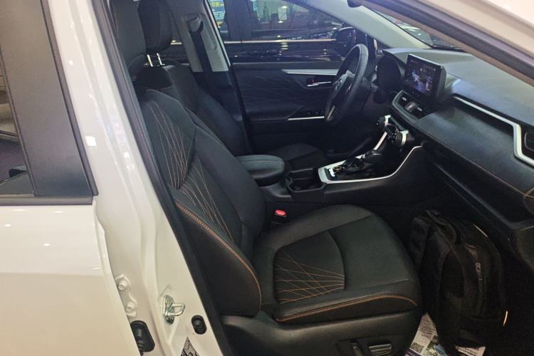 Used Toyota RAV4 2024 Dual-Motor 2.5L E-CVT Two-Wheel Drive Elite Plus Edition
