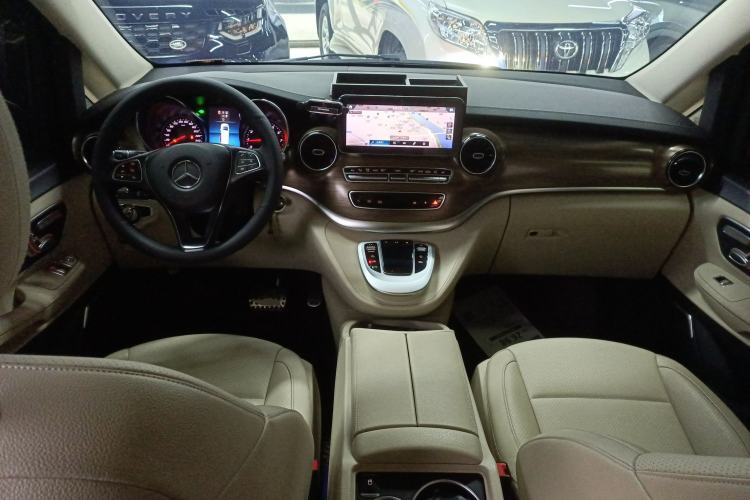 Used Mercedes-Benz V-Class 2020 V 260 L Long-wheelbase Luxury Edition
