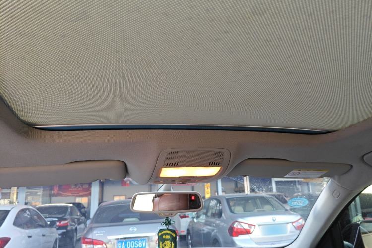 Used Audi Q5 2015 40 TFSI Comfort Model
