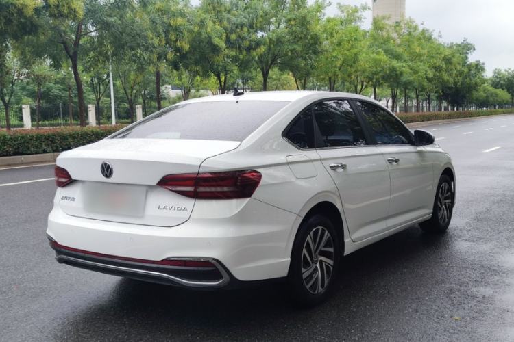 Used Volkswagen Lavida 2023 1.5L Automatic Full-Comfort Edition
