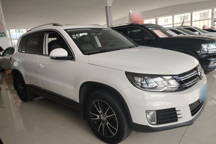 Used Volkswagen Tiguan 2015 2.0 TSI Automatic All-Wheel Drive Luxury Edition
