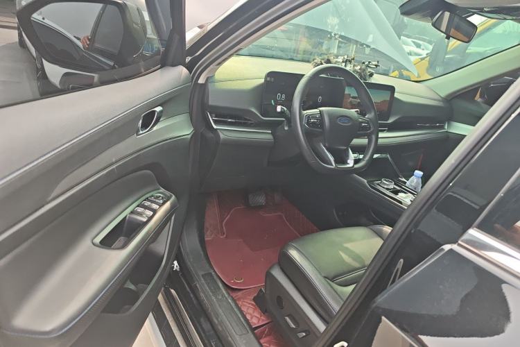 Used Ford Equator Sport 2025 EcoBoost 170 Platinum Edition