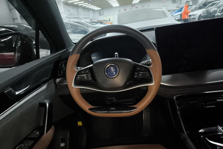 Used BYD Tang New Energy 2021 EV Long-Range Luxury Model