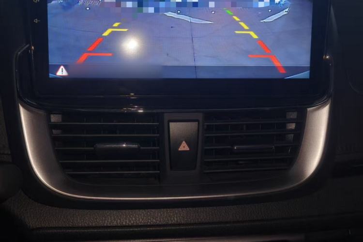 Used Toyota YARiS L 2021 X-Trail 1.5L CVT Luxury Edition
