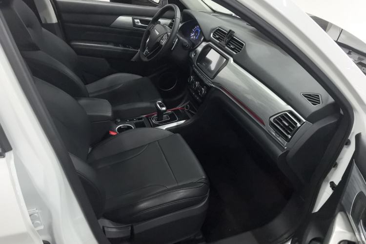 Used Haval H2 2018 Blue-Label 1.5T Dual-Clutch Two-Wheel-Drive Luxury Model
