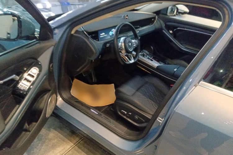 Used VOYAH FREE 2021 Four-Wheel Drive Standard Range-Extended Exclusive Luxury Package
