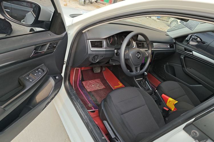 Used Volkswagen Bora 2018 1.5L Automatic Fashion Model
