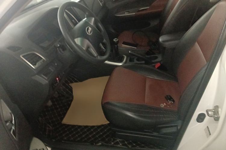 Used BYD F3 2015 Energy-Saving Edition 1.5L Manual Luxury Model
