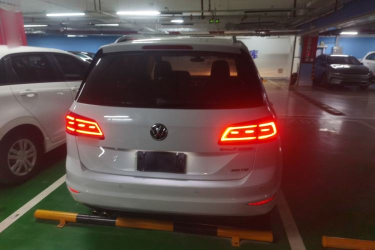 Used Volkswagen Golf Sportsvan 2016 280TSI Automatic Luxury Model