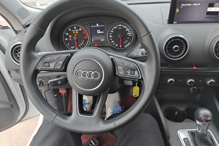 Used Audi A3 2020 Restyled Sportback 35 TFSI Entry-Level China VI Emission Standard