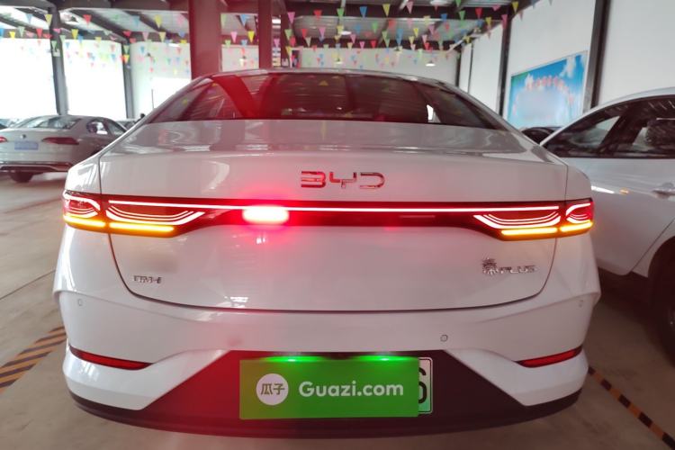 Used BYD Qin PLUS 2025 DM-i Smart Drive 55KM Leading Model
