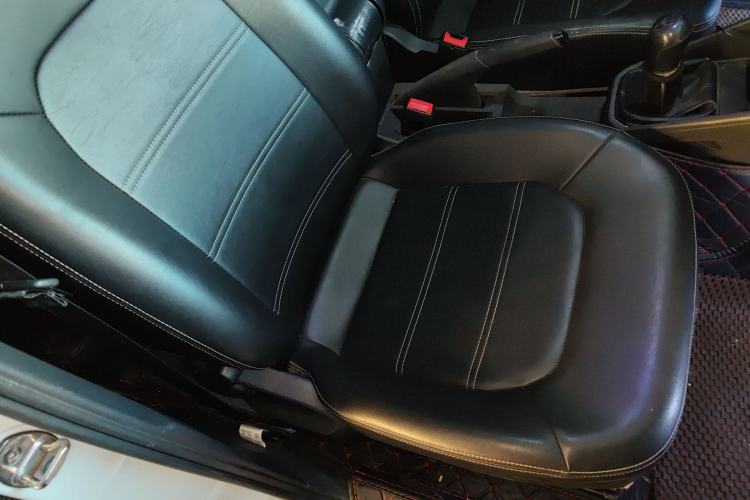 Used Volkswagen Jetta 2019 Dream Edition 1.4L Manual Fashion Version
