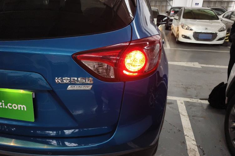 Used Mazda CX-5 2013 2.5L Automatic 4x4 Luxury Version
