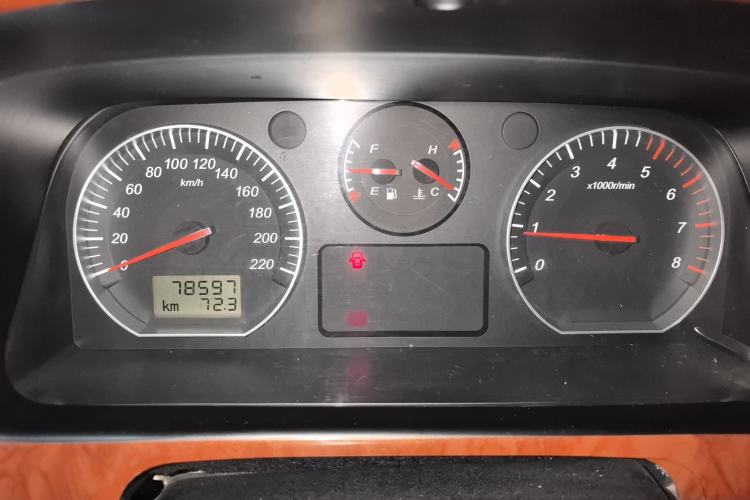 Used Jinbei Grace 2015 2.0L Classic Edition Standard Model Long Wheelbase 7/9 Seats