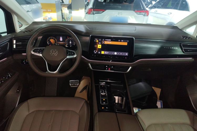 Used Volkswagen Viloran 2024 380TSI Luxury Edition
