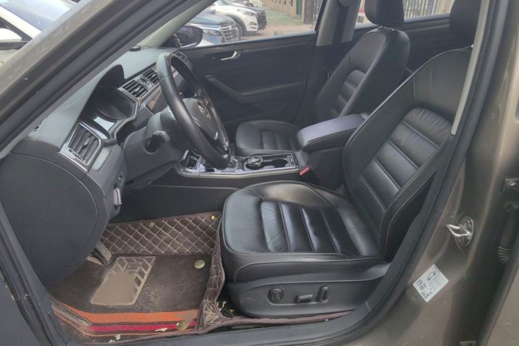 Used Volkswagen Passat 2017 280TSI DSG Luxury Edition