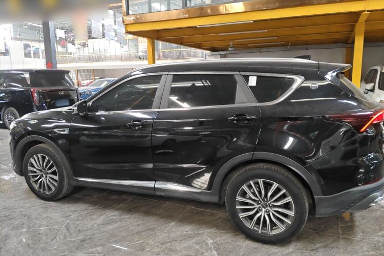 Used JETOUR X70 PLUS 2023 1.5T DCT Brave PLUS 5-Seater
