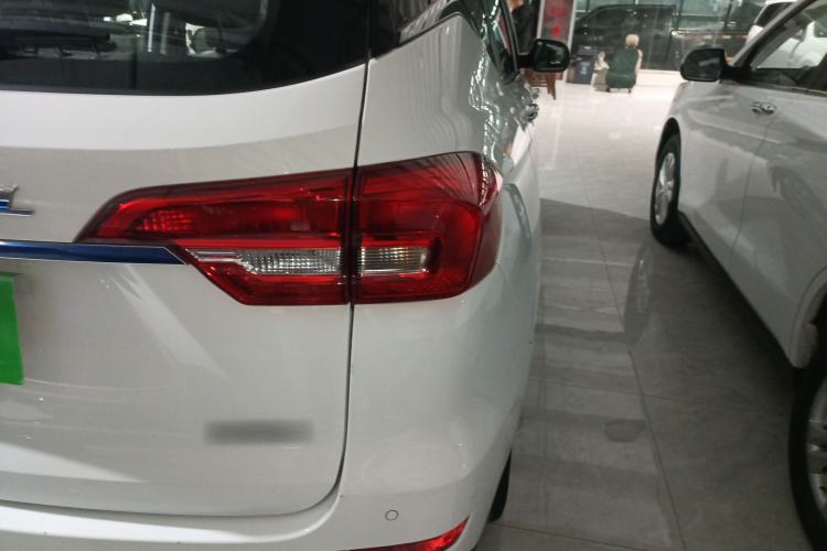 Used Haval M6 2019 1.5T DCT Two-Wheel Drive Elite Version China VI Standard
