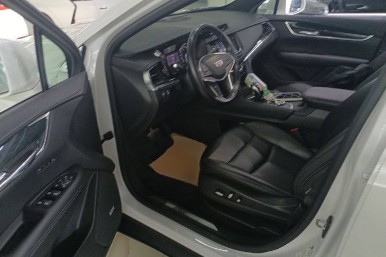 Used Cadillac XT5 2021 28T Luxury Version
