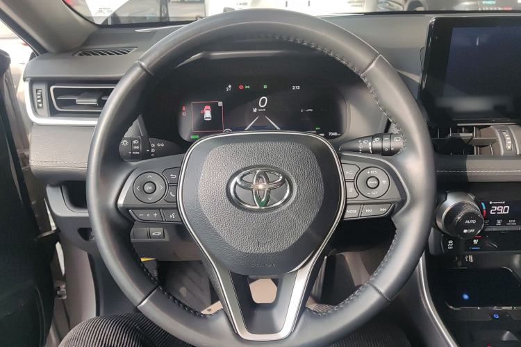 Used Toyota Wildlander 2023 Dual-Motor 2.5L E-CVT Four-Wheel Drive Prestige Edition