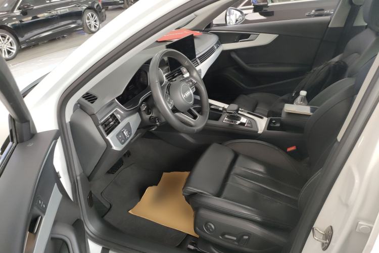 Used Audi A4L 2022 40 TFSI Fashion Dynamic Model