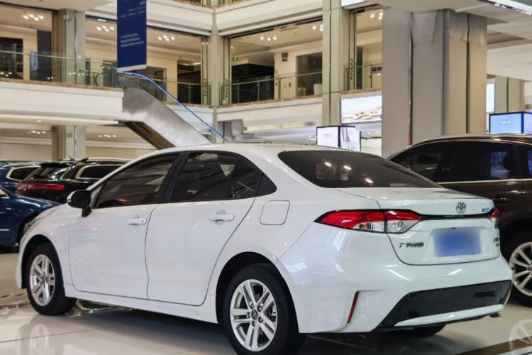 Used Toyota Levin 2021 185T CVT Luxury Edition
