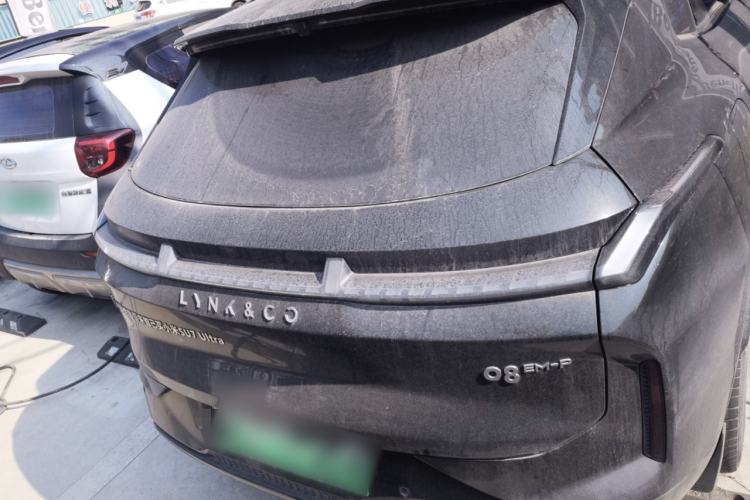 Used Lynk & Co 08 EM-P 2023 120km Long-Range Halo