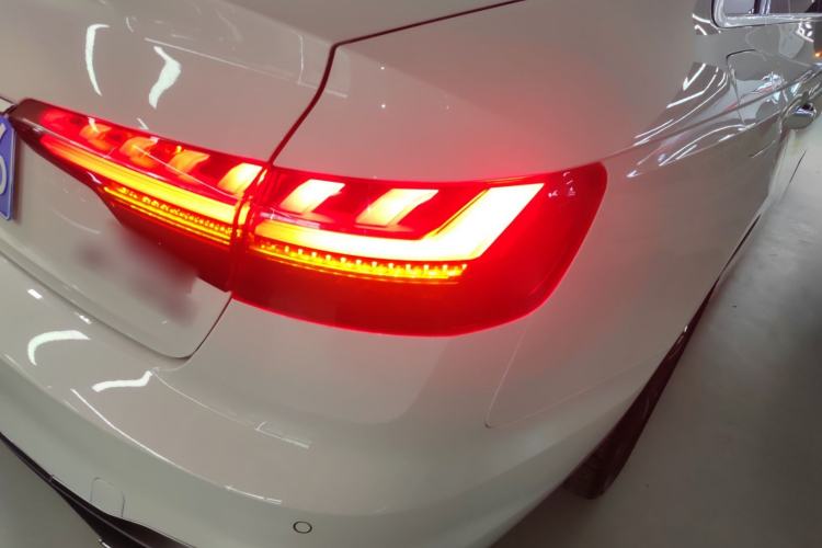 Used Audi A4L 2023 40 TFSI Fashion Dynamic Model