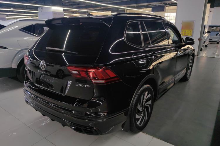 Used Volkswagen Tiguan L 2024 Outstanding Model 330TSI Automatic Two-Wheel Drive R-Line Dragon Glory Edition
