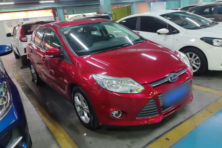 Used Ford Focus 2012 Hatchback 1.6L Automatic Fashion Edition
