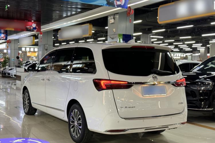 Used Buick GL8 2022 Land Business Class 652T Luxury Model
