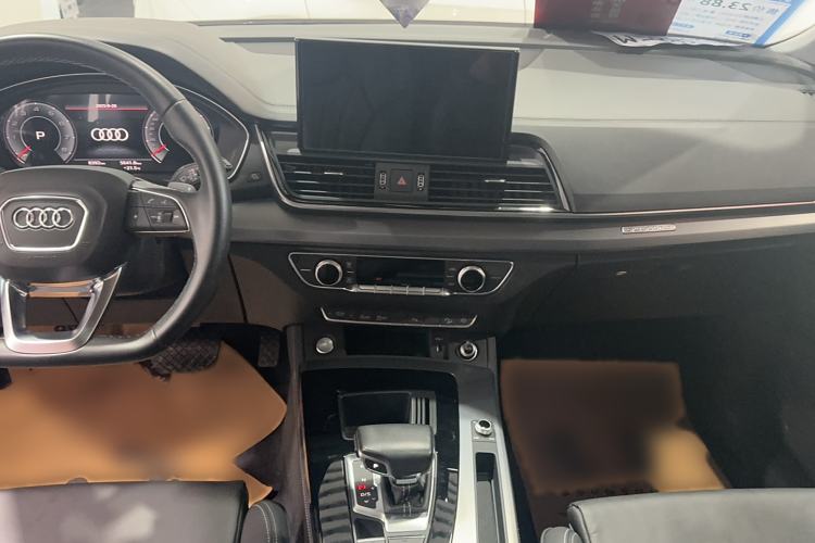 Used Audi Q5L 2022 40T Fashionable and Dynamic Model
