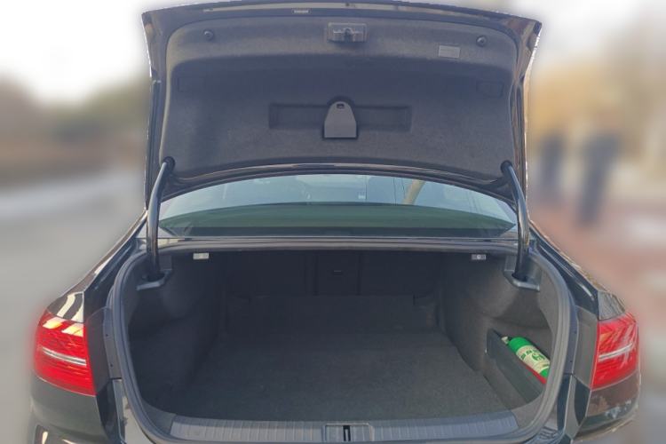 Used Volkswagen Magotan 2018 330TSI DSG Advanced Model
