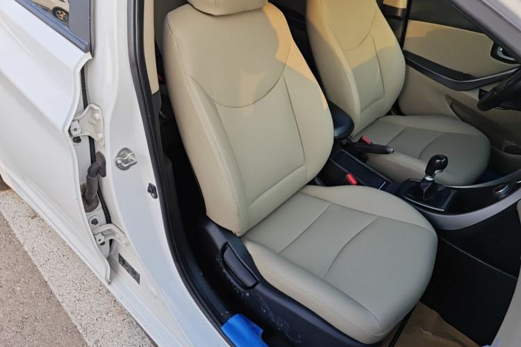 Used Hyundai Elantra 2012 1.6L Manual Fashion Edition