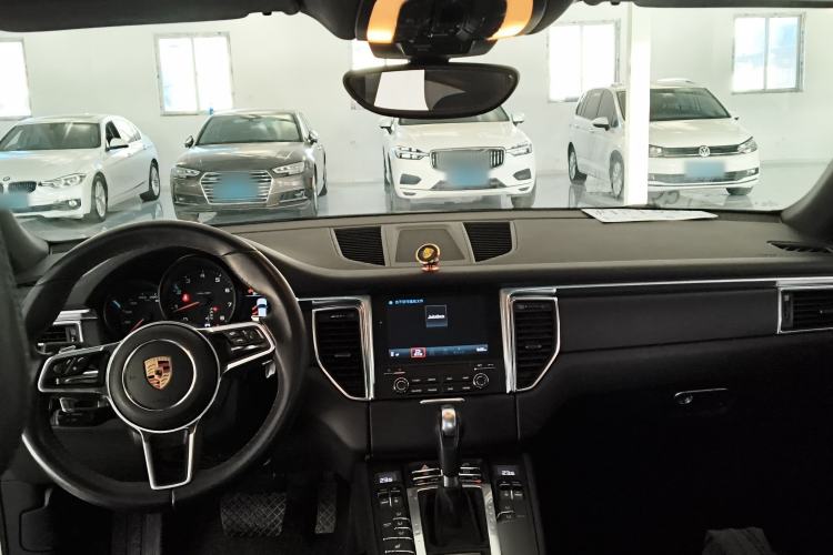 Used Porsche Macan 2017 Macan 2.0T