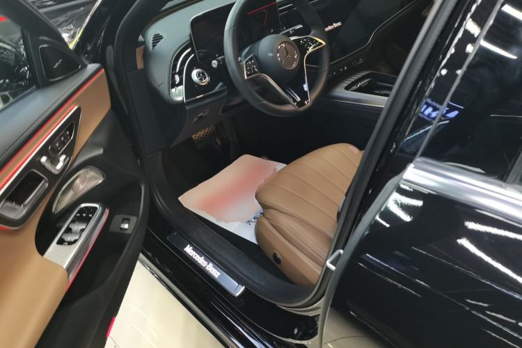 Used Mercedes-Benz E-Class 2024 Facelift E 300 L Luxury Edition